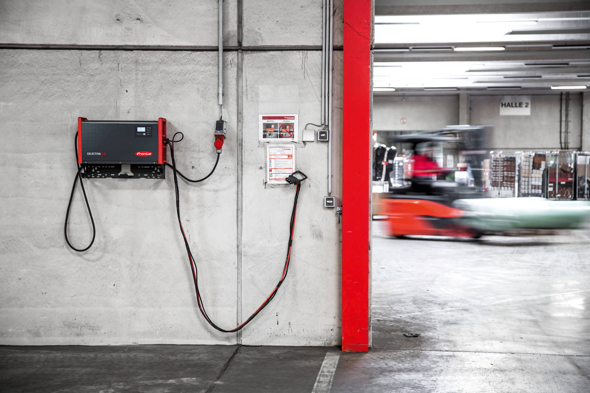 Fronius Ladegerät Selectiva 4.0 in Intralogistik